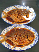 青岛秘制熏鱼新鲜制作，新油炸后入味熏煮，地道美味 团团圆圆一整条，冷吃，加热都美味。新鲜送货上门。500/600g的鱼制作而成 吃的时候请注意鱼刺哦